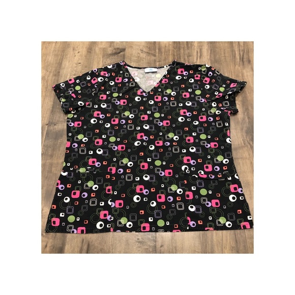 SB Scrubs black print top